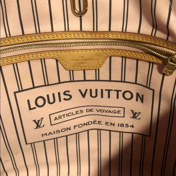 ❌SOLD!!!! ❌Authentic Louis Vuitton Neverfull - Picture 4 of 8